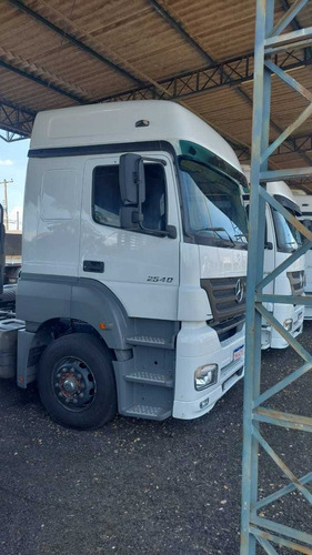 Imagem 4 de 8 de Mercedes Benz Axor 2540 6x2