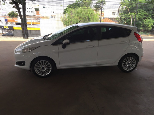 Ford Fiesta Hatch 1.6 Titanium Powershift