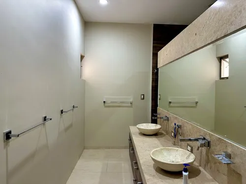 Residencia En Venta En Benito Juarez Norte Con Area De Fiestas Bar
