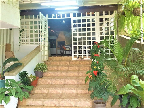 Casa En Venta En Cumbres De Curumo