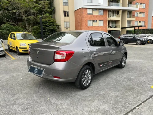 Renault Logan Polar Mt
