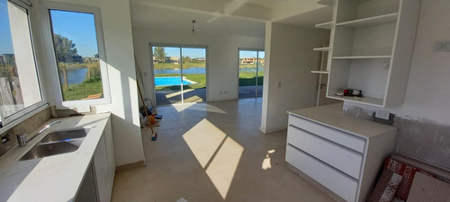 Imagen 11 de 26 de Casa En Venta El Canton
