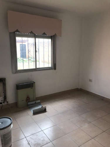 Casa En Venta En Zapiola