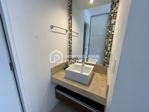 Imagen 21 de 30 de Venta Apto De 2 Dormitorios+ Dependencia En Forest Tower