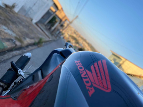 Imagem 2 de 7 de Honda Cbr500r