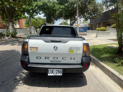 Duster Oroch Operación Nacional
