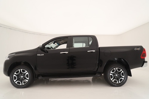 Toyota Hilux Pick-Up 2.8 Cd Srx 204Cv 4X4 At