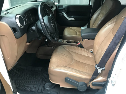Imagen 11 de 14 de Jeep Wrangler 3.6 Unlimited Sahara Winter Edition 4x4 At