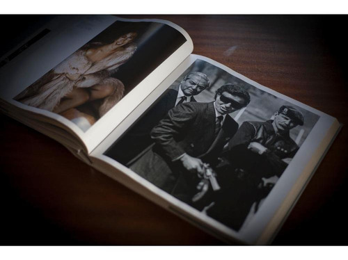 Libro 30 Años. Fotoperiodismo En Democracia