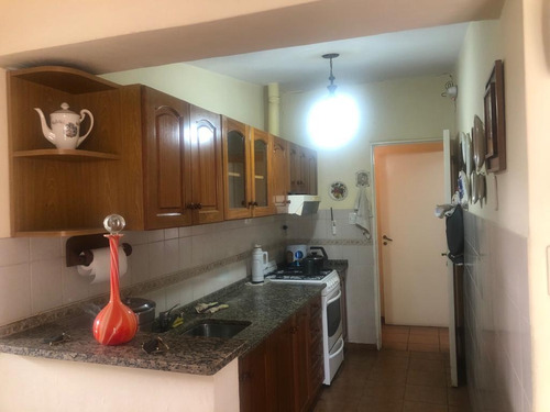 Casa En Venta B° Residencial Vz. Sarsfield.