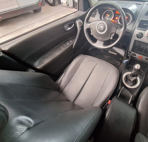 Renault Mégane II 2.0 L Privilege