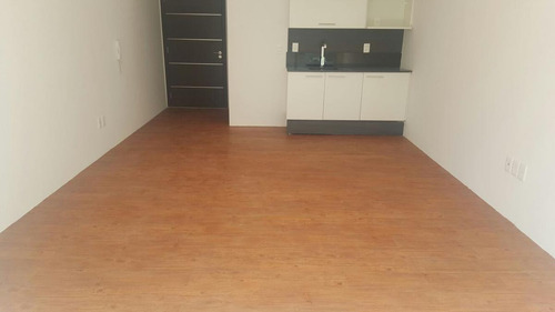 Imagen 5 de 7 de Oficina, Frente Wtc, Nueva , 35m2 , Luminosa !!