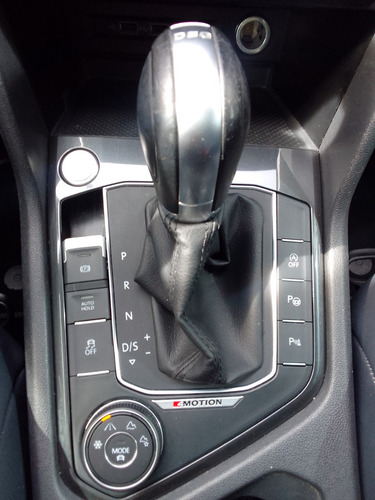 Imagen 8 de 16 de Volkswagen Tiguan Allspace 2.0 Tsi Comfortline Dsg