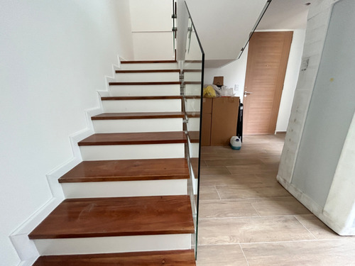Duplex De Categoría Con Vista Panorámica A Toda La Ciudad