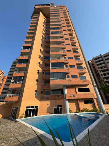 Apartamento Duplex En Alquiler. Residencias Risbel Garden, Urb. El Bosque Cod 276063