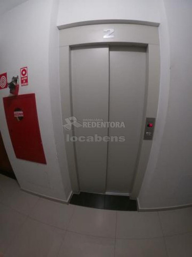Imagem 5 de 10 de Apartamentos - Ref: V18051
