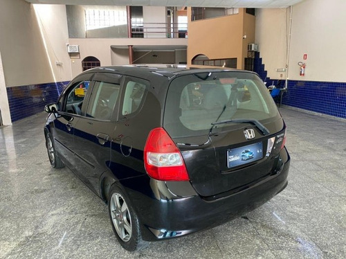 Imagem 10 de 12 de Fit 1.4 Lx 8v Gasolina 4p Automático
