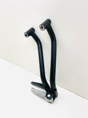Bacalhau Traseiro Direito Yamaha R15 2024 Sem Pedal (Usado)