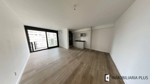 Venta De Apartamento A Estrenar Al Frente Con 2 Dormitorios Y Servicios Barbacoa, Gym Y Más C649bp