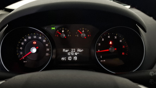 Fiat Punto 1.6 16V ESSENCE 5P