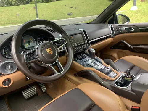 Porsche Cayenne 3.0 S E-hybrid
