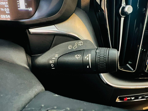 Imagem 15 de 15 de Volvo Xc60 T-5 Momentum 2.0 254cv Awd 5p