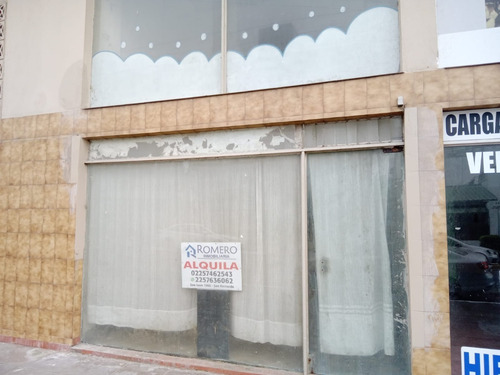 Imagen 1 de 15 de Local Comercial A 50 Mts Del Mar , Bajada A La Playa