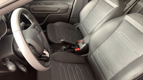 Imagen 14 de 15 de Citroën C4 Cactus Feel Pack Plus! (gdr)