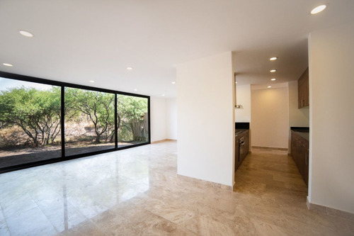 Residencia De Luxury En Altozano, Bar, Cava, Jardín, Cto Serv