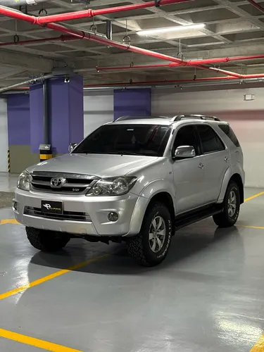 Toyota Fortuner Sr5 2008