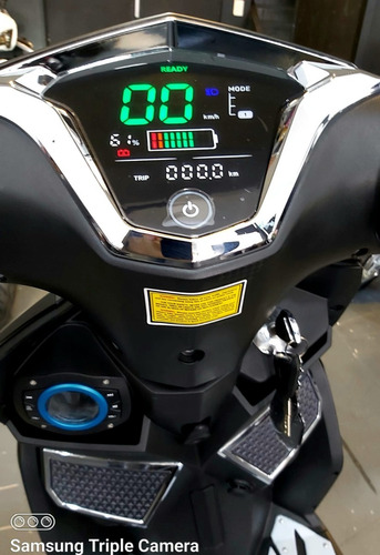 Imagen 2 de 15 de Scooter Hawk Sunra Eléctrico Moto Batería De Litio V