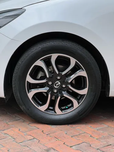 Mazda 2 Sedan 1.5 Grand Touring Lx Sedan