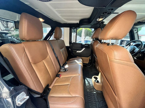 Jeep Wrangler 3.6 Unlimited Sahara Winter Edition 4x4 At