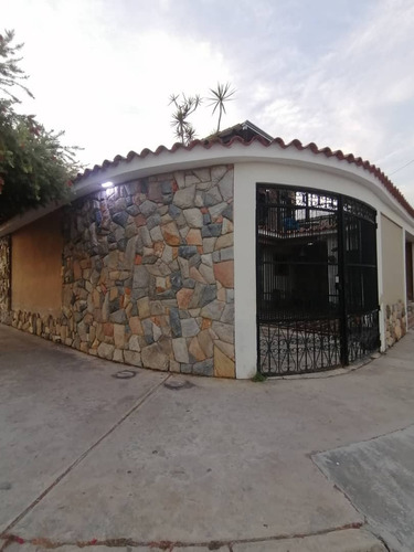 En Venta Casa A Remodelar En El Morro 1 San Diego Valencia Excelente Ubicacion