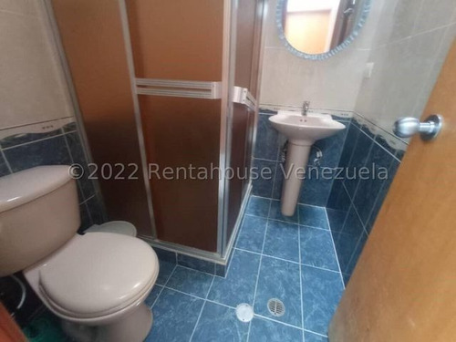 Imagen 15 de 29 de Gustavo Zavala Rentahouse 22-22935