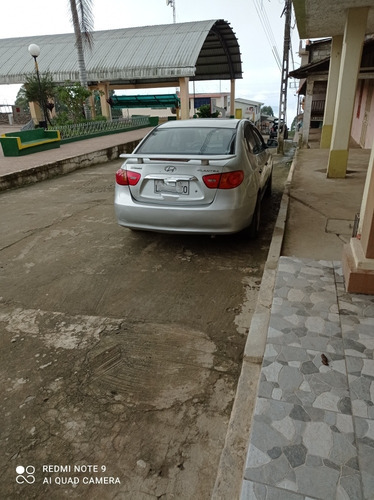 Vendo Auto Hyundai Elantra 2010
