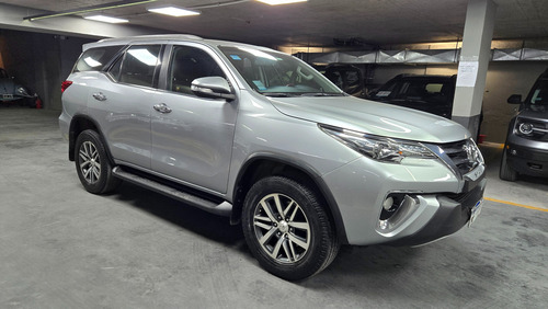 Toyota Hilux SW4 2.8 Srx 177cv 4x4 7as