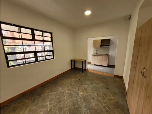 Se Arrienda Apartaestudio En Laureles 302
