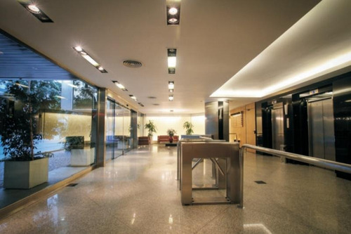 Imagen 19 de 21 de Edificio Diagonal Plaza | Posibilidad De Adquirir El Mobiliario