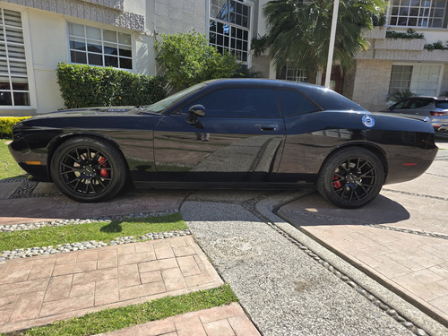 Dodge Challenger 6.1l Srt 8 V8 Piel Qc At