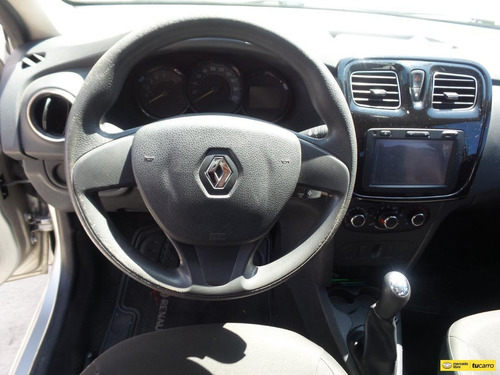 Imagen 19 de 25 de Renault Logan Life
