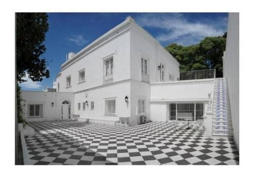 Imagen 3 de 30 de Espectacular Casa- Hotel En Venta En San Isidro.