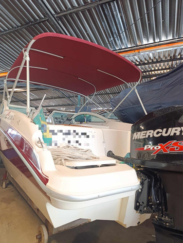 Lancha Real Powerboats 220 Open