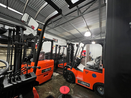 Autoelevador Eléctrico 1.5 Toneladas Desplazador Apilador