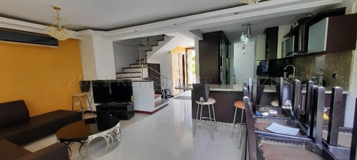 Imagen 1 de 14 de Casa En Venta Ubicada Al Este De Barquisimeto