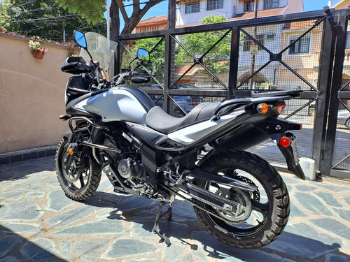 Imagen 4 de 12 de Suzuki V-strom 650