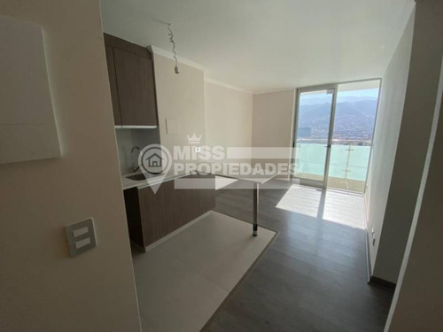 Se Arrienda Lindo Departamento, Av. Edmundo Pérez Zujovic