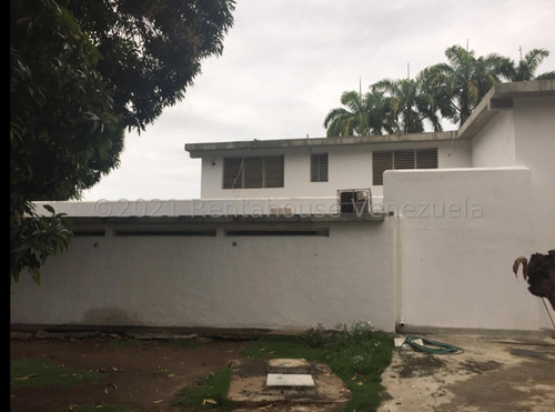Vendo Casa Quinta Lecheria.