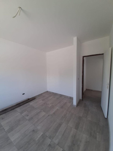Venta Casa Multifamiliar Patio Garaje I. Casanova