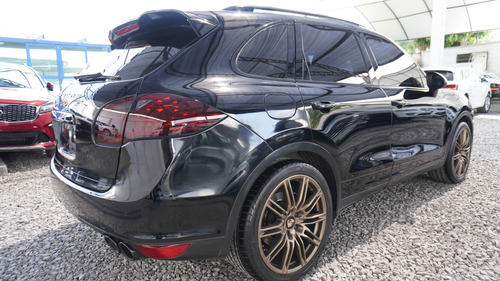 Porsche Cayenne 4.8 V8 Tiptronic S At